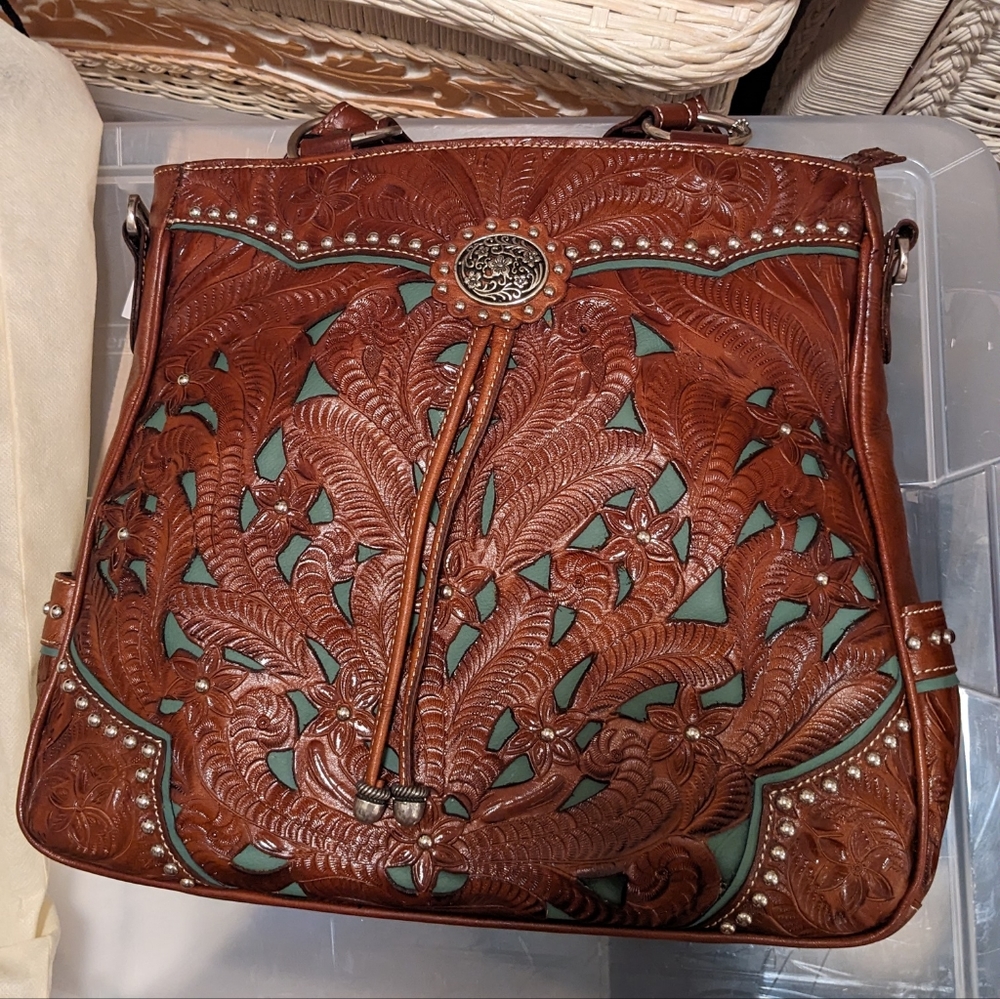 American West leather bag
